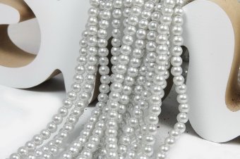 Perle din sticla, 4 mm, gri deschis